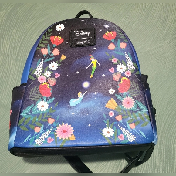 EUC Peter Pan Loungefly Backpack and Wallet - Picture 6 of 9